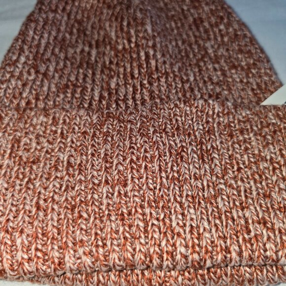 Old Navy Brown Knit Beanie Cap- NWT Winter Hat NEW - Picture 3 of 3